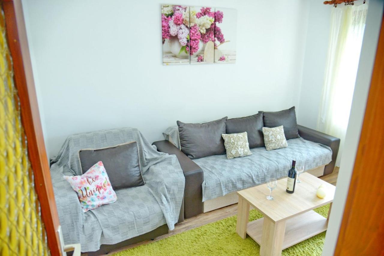 Zoja Apartment Връдник Екстериор снимка